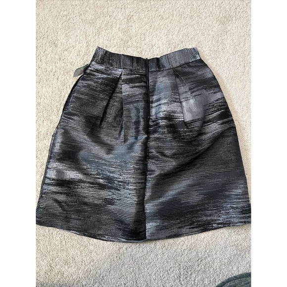 Simply Styled Petite Metallic Black And Gray Pockets Pleated Front Skirt Size MP - Picture 6 of 9